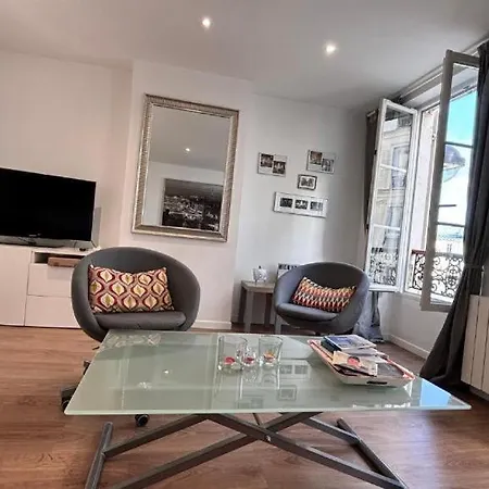 Doubles Les Champs-elysees Hotell